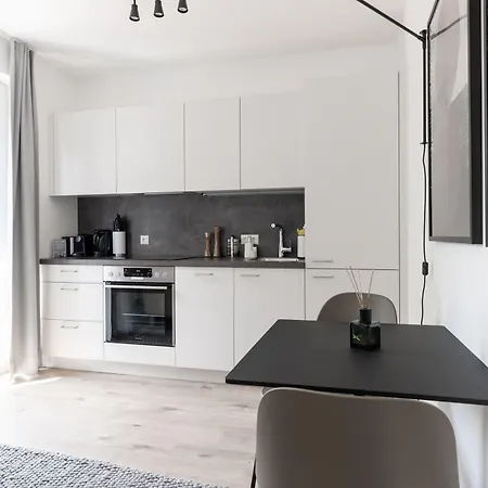 Limehome Hopfengasse لينتز